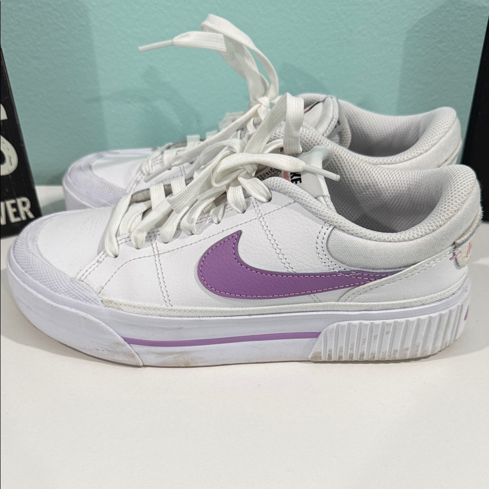Nike Women's White and Purple Casual Sneakers - Picture 4 of 6
